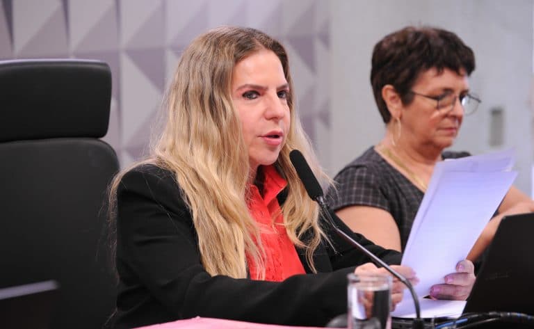 Projeto prioriza atendimento no SUS para vítimas de violência doméstica